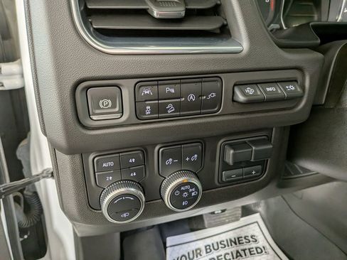 Used 2021 GMC Yukon AT4 w/ AT4 Premium Plus Package image 21