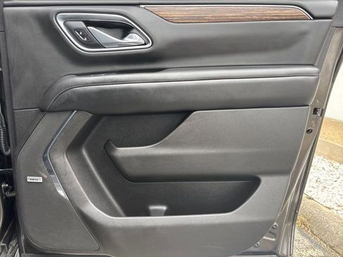 Used 2021 Chevrolet Suburban High Country image 53