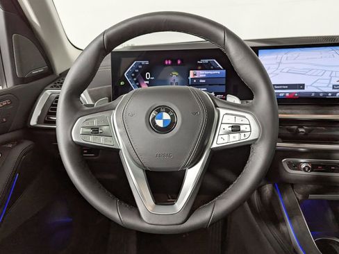 New 2026 BMW X7 xDrive40i image 25