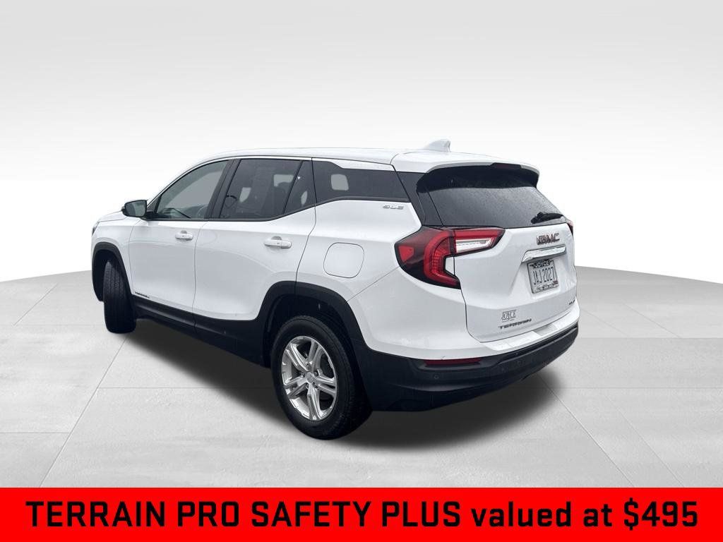 Used 2023 GMC Terrain SLE AWD/4WD image 3