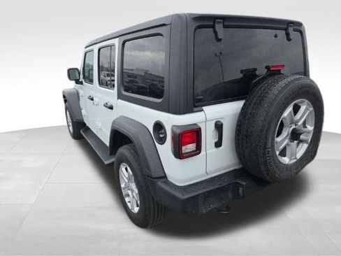 Used 2023 Jeep Wrangler Sport S image 2