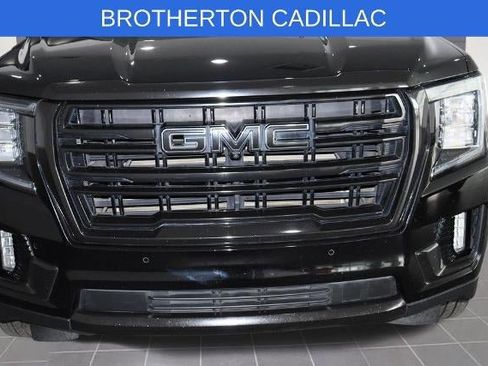 Used 2021 GMC Yukon SLT w/ SLT Premium Package AWD/4WD image 12