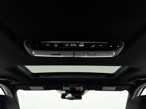 Certified 2024 Kia Telluride EX X-Line AWD/4WD image 37