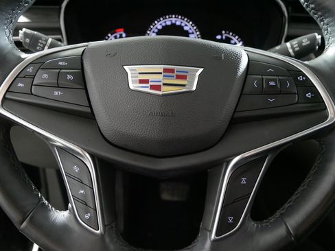 Used 2017 Cadillac XT5 Premium Luxury w/ LPO, Wheel Lock Package image 25