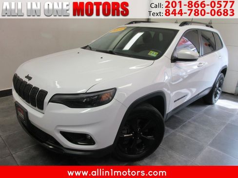 Used 2019 Jeep Cherokee Latitude Plus AWD/4WD image 1