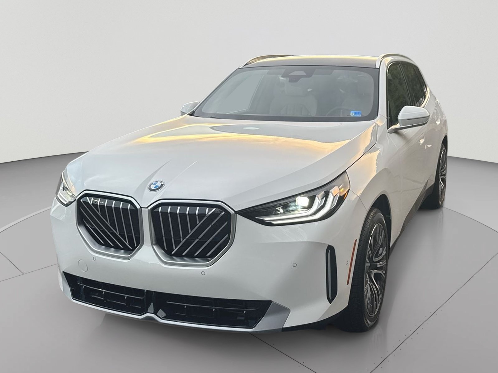 New 2026 BMW X3 xDrive30i w/ Convenience Package AWD/4WD image 1