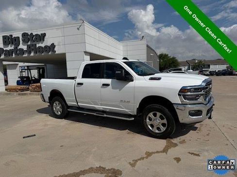 Used 2025 RAM 2500 Big Horn AWD/4WD image 2