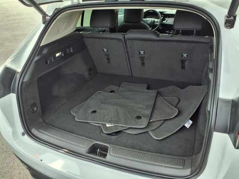 Used 2023 Buick Envision Preferred image 23