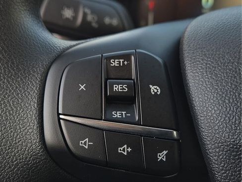 Used 2025 Ford Maverick XL image 17