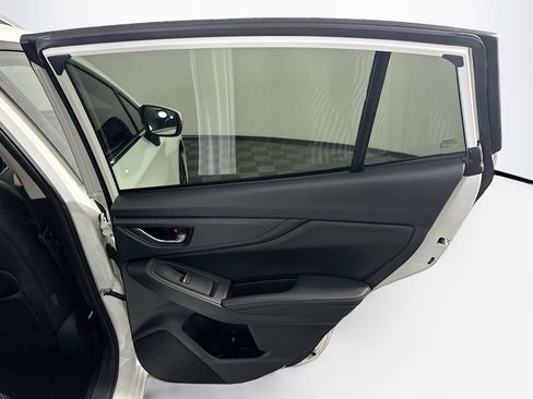 Used 2018 Subaru Impreza 2.0i Limited image 31