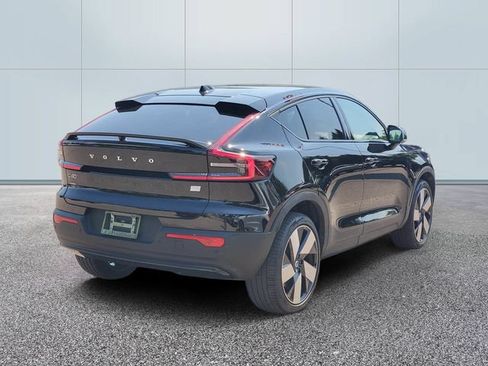 Certified 2023 Volvo C40 P8 Recharge Ultimate AWD/4WD image 4