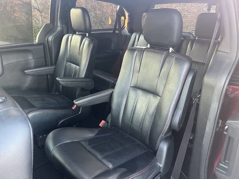 Used 2018 Dodge Grand Caravan GT image 7