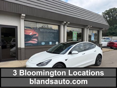Used 2023 Tesla Model 3 Standard Range RWD image 1