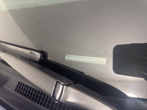 Certified 2024 Honda Accord EX image 11