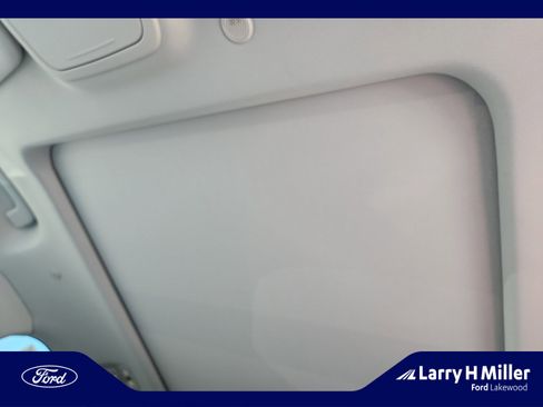 New 2025 Ford Explorer Platinum w/ LUX Leather Package image 32