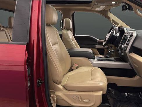 Used 2016 Ford F150 Lariat w/ Equipment Group 502A Luxury RWD image 23