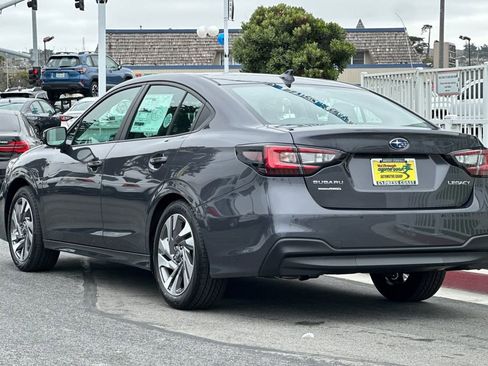Used 2025 Subaru Legacy Limited image 6