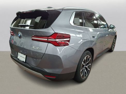 Used 2026 BMW X3 xDrive30 w/ Premium Package AWD/4WD image 4