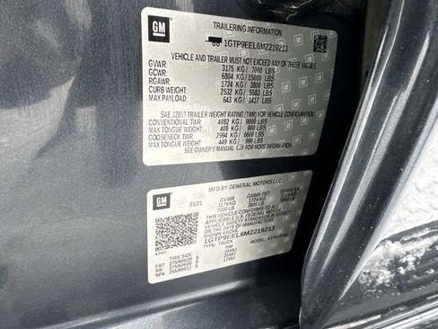 Certified 2021 GMC Sierra 1500 AT4 w/ AT4 Preferred Package image 34