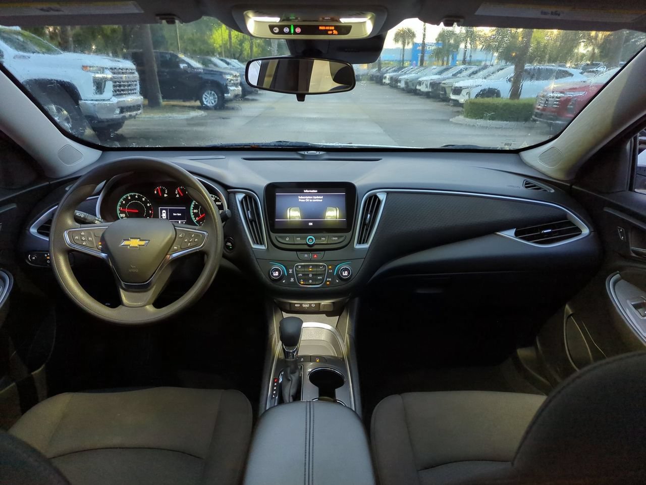 Used 2024 Chevrolet Malibu LT FWD image 21
