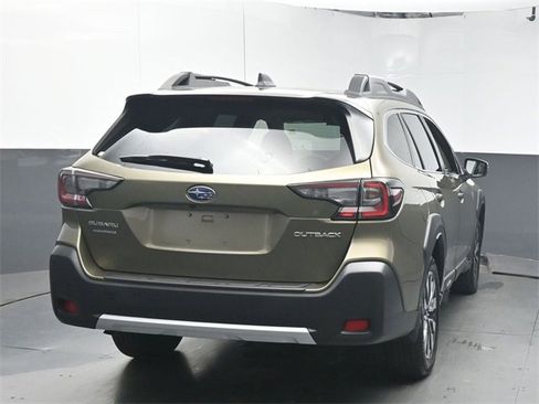 Used 2024 Subaru Outback Limited w/ Popular Package #2 image 7