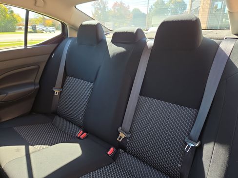 Used 2024 Nissan Versa S w/ Trunk Package image 13