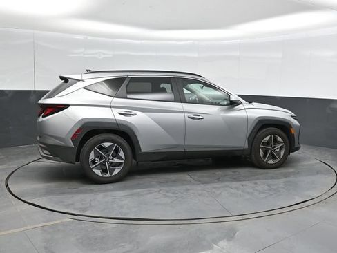 Used 2026 Hyundai Tucson SEL FWD image 4