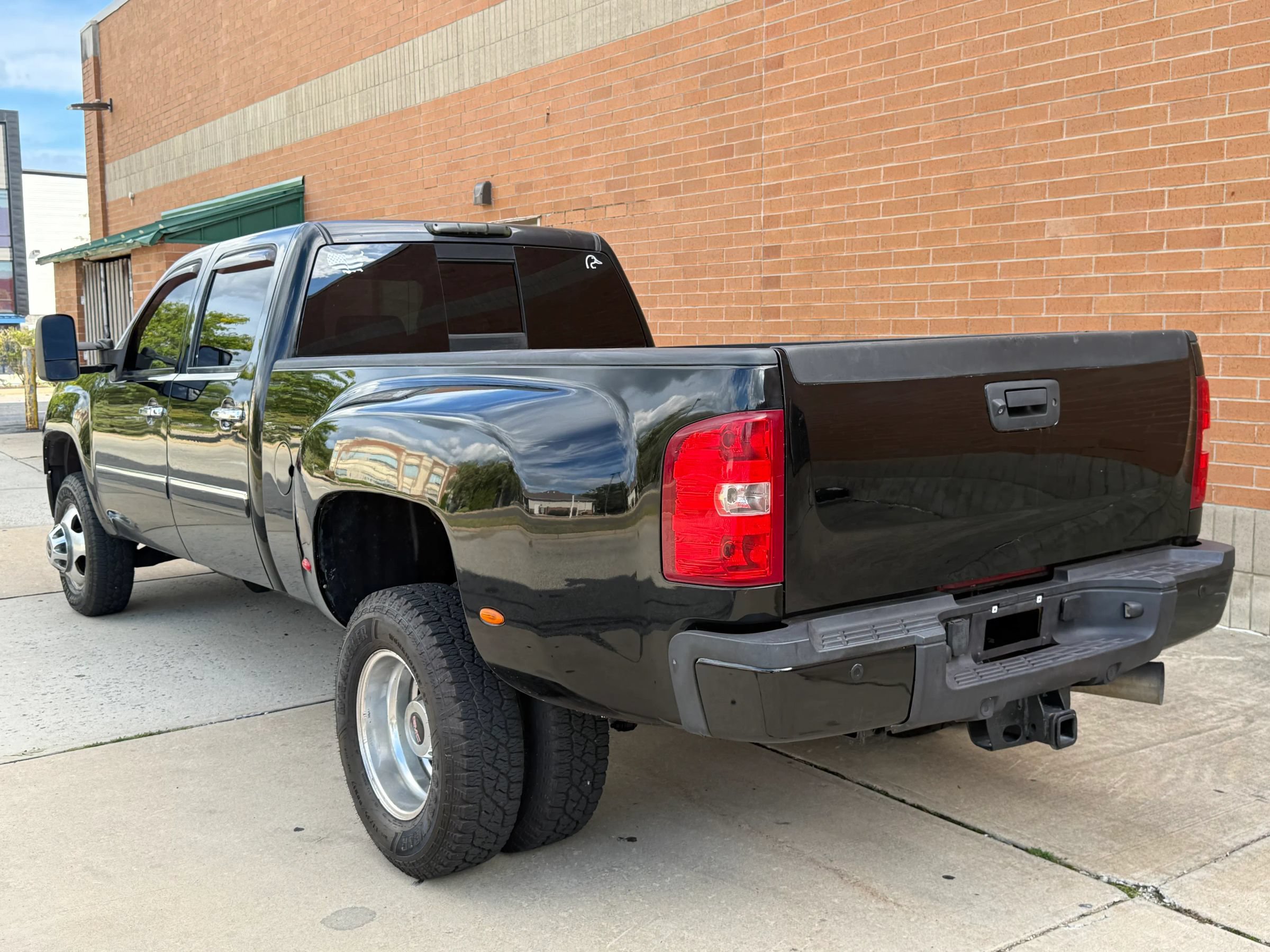 Used 2013 GMC Sierra 3500 Denali AWD/4WD image 5