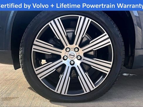 Used 2023 Volvo XC90 B6 Ultimate w/ Protection Package image 12