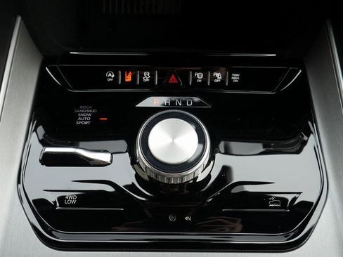 New 2026 Jeep Grand Wagoneer L 4WD image 27