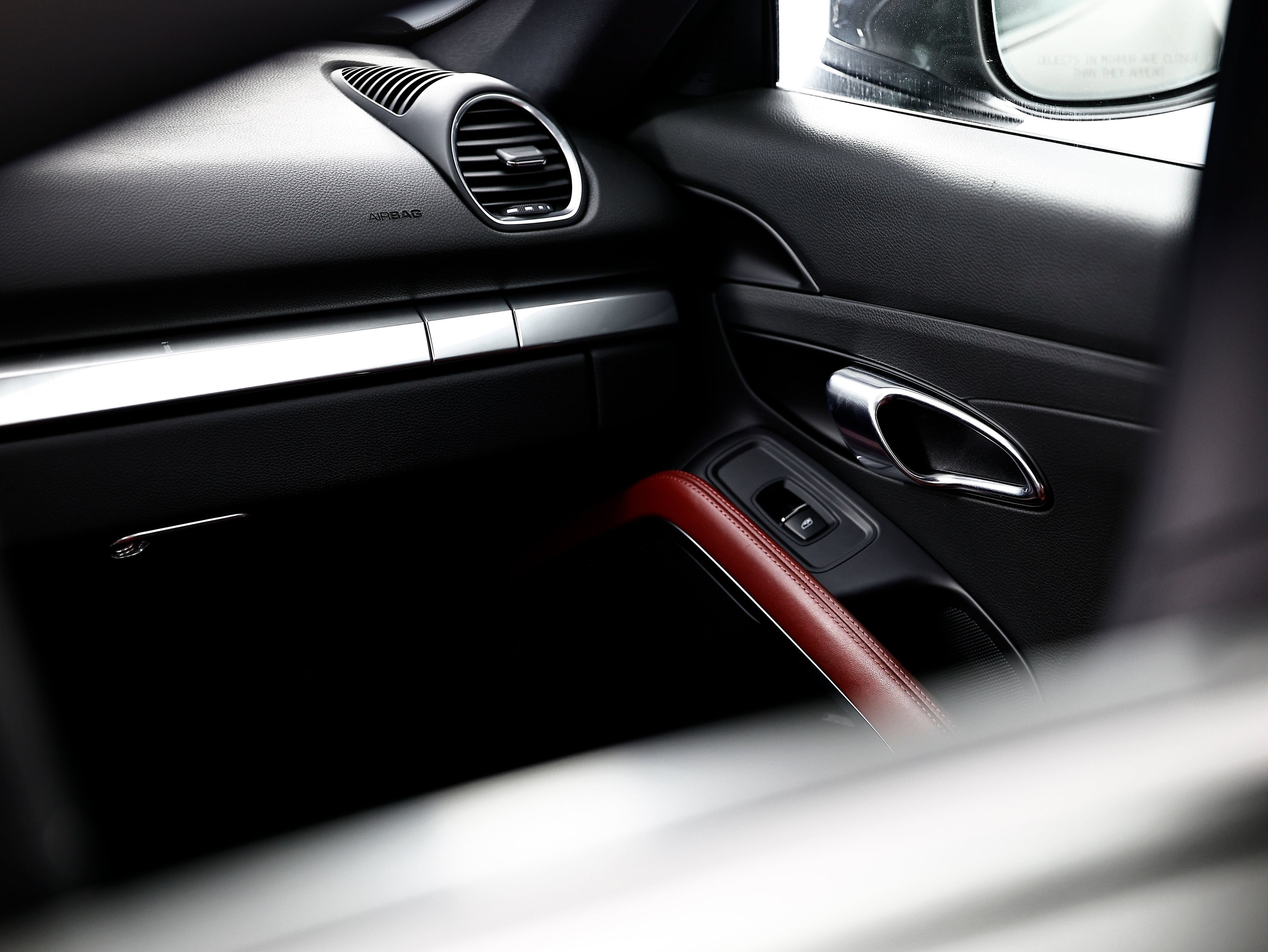 Used 2018 Porsche 718 Cayman S RWD image 29