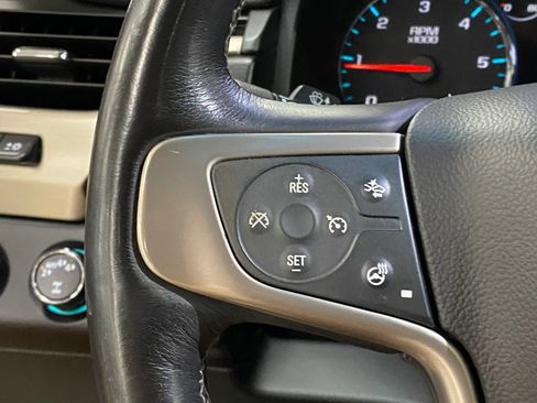 Used 2017 GMC Yukon Denali w/ Open Road Package AWD/4WD image 27