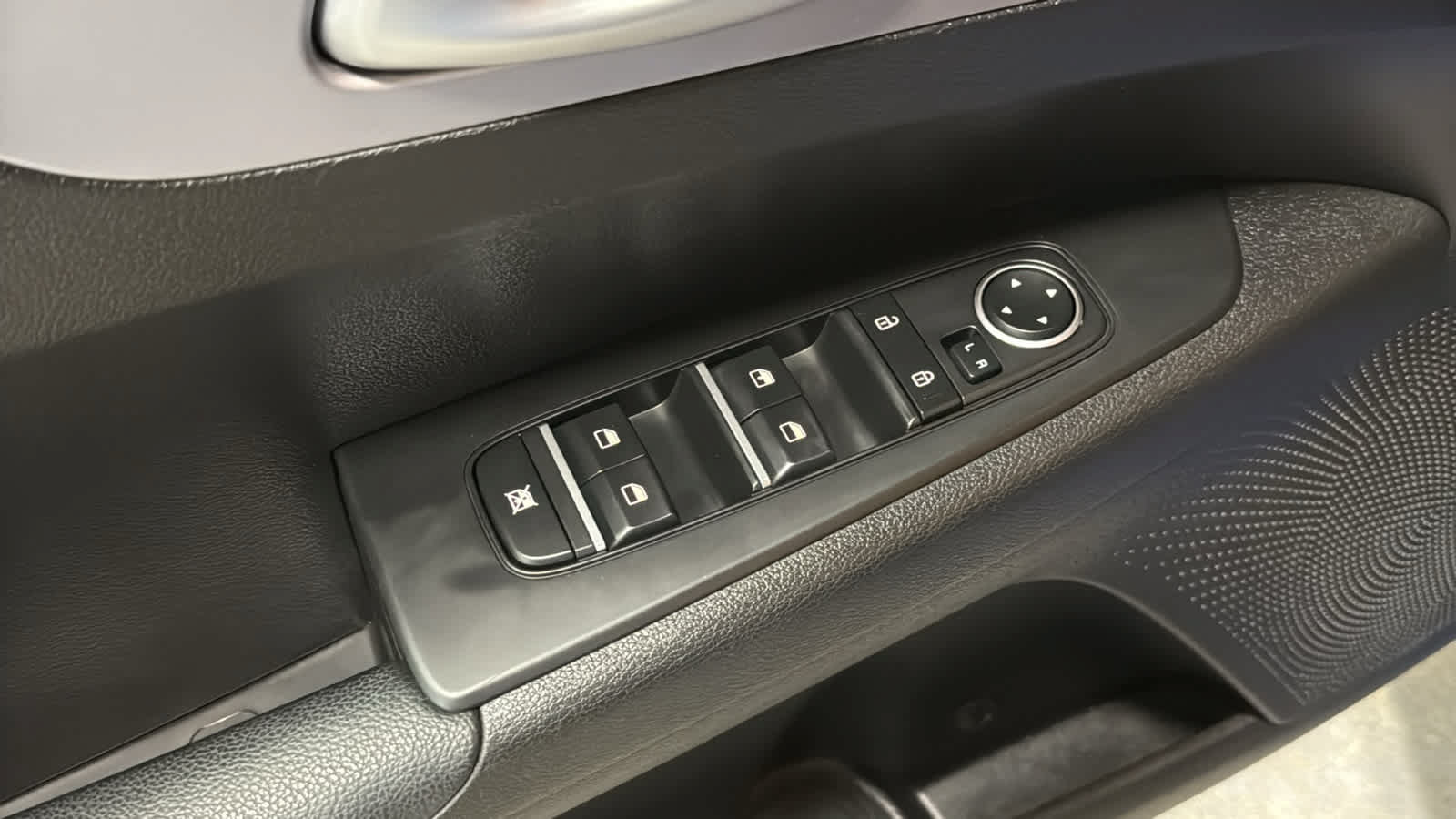Used 2024 Kia Forte LXS FWD image 22