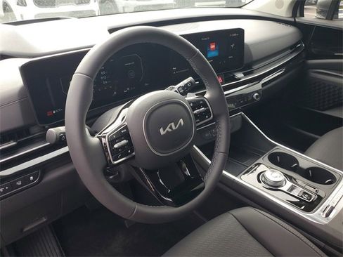 New 2026 Kia Carnival SX Prestige image 24