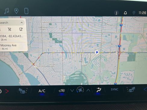 Used 2026 Chevrolet Traverse Z71 image 22