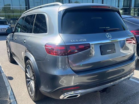 Used 2025 Mercedes-Benz GLS 450 4MATIC w/ AMG Line Exterior image 7
