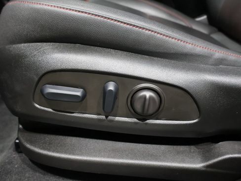 Used 2023 Chevrolet Blazer RS w/ Enhanced Convenience Package image 12