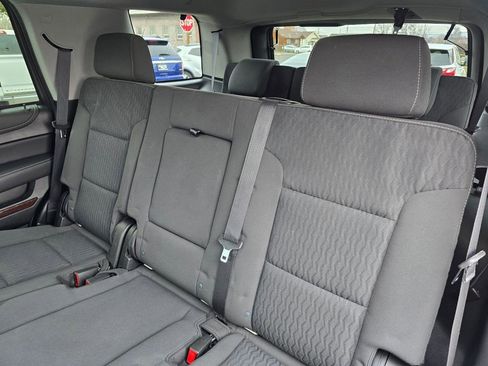 Used 2020 GMC Yukon SLE w/ Convenience Package RWD image 18