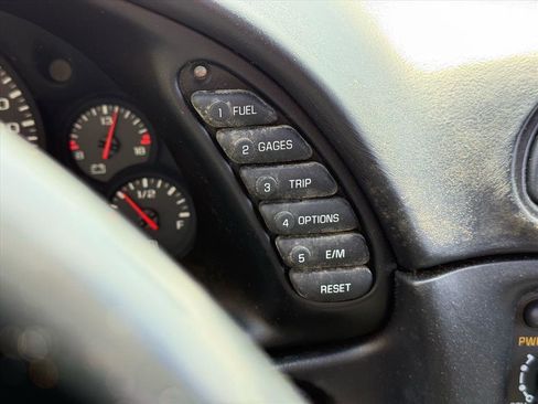 Used 2002 Chevrolet Corvette Convertible w/ Preferred Equipment Group2 image 26