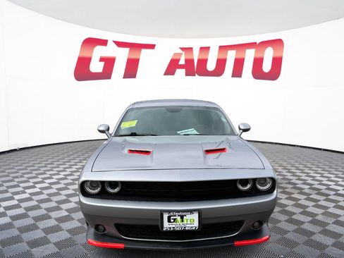 Used 2018 Dodge Challenger R/T Scat Pack w/ Leather Interior Group image 2