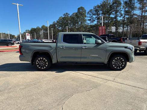 New 2026 Toyota Tundra Limited image 8