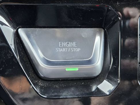 Used 2025 GMC Sierra 1500 AT4 AWD/4WD image 19