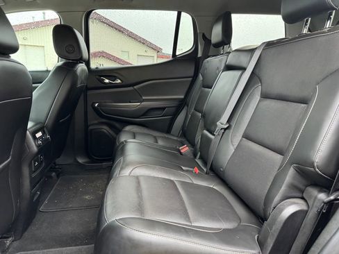 Used 2017 GMC Acadia SLT FWD image 5