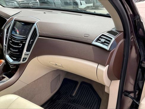 Used 2015 Cadillac SRX Luxury AWD/4WD image 18