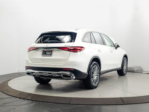 Certified 2026 Mercedes-Benz GLC 300 4MATIC image 33