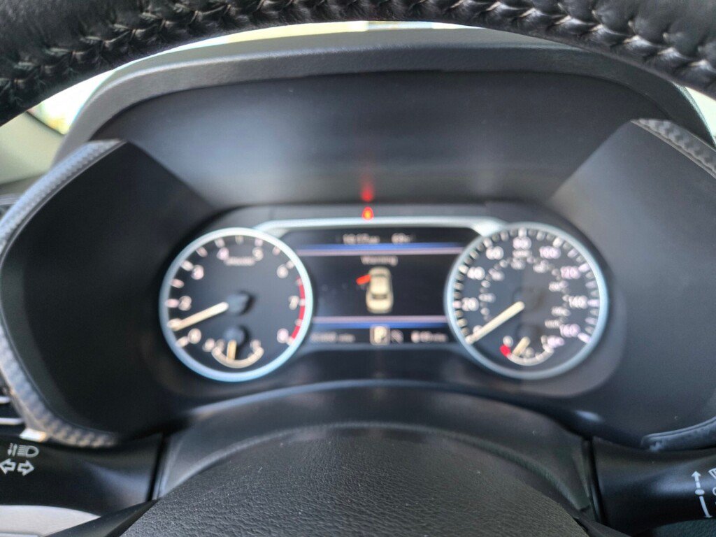 Used 2025 Nissan Sentra SV w/ All-Weather Package FWD image 19