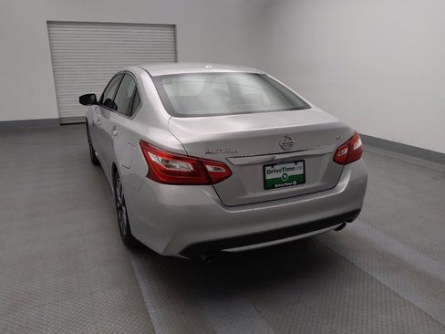 Used 2017 Nissan Altima 2.5 SL image 6