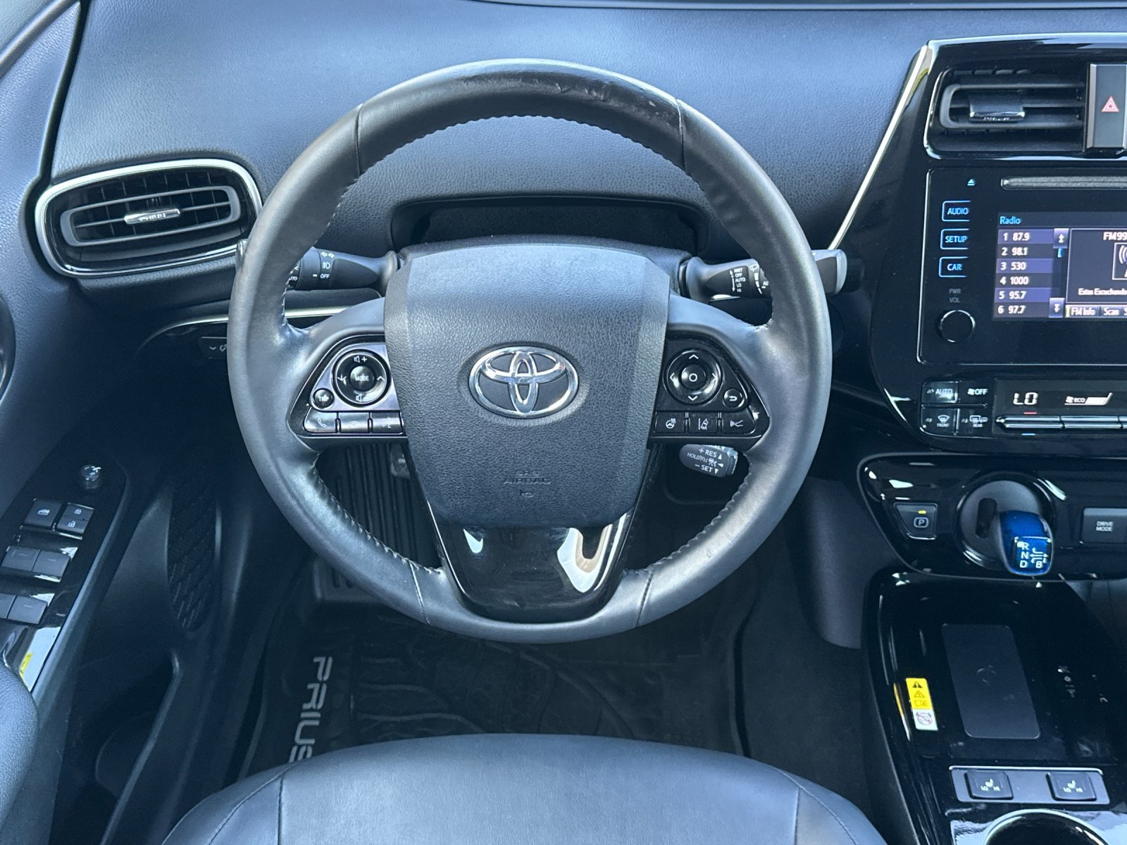 Used 2019 Toyota Prius XLE AWD/4WD image 14