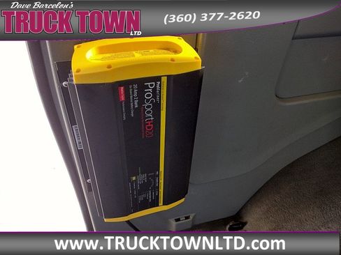 Used 2006 Ford E-350 and Econoline 350 XLT image 26