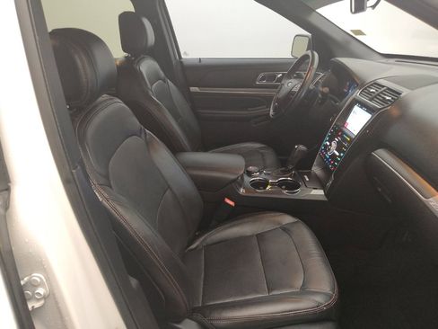 Used 2017 Ford Explorer Sport w/ Equipment Group 401A image 21